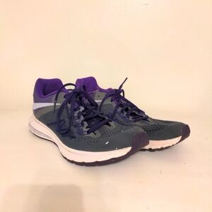 Nike Women's Size 10 Zoom Winflo 3 Purple And Grey READ DESCRIPTION